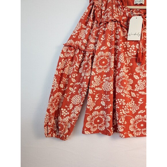 Wonderly Red Floral Blouse - Picture 3 of 7